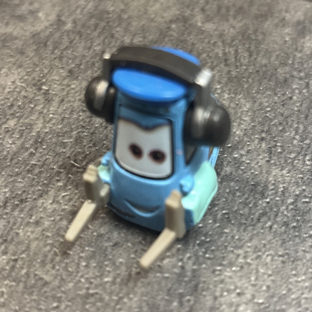 Disney Pixar Cars Micro Drifters Guido Mattel Mini 1" Tall Machine Forklift Blue